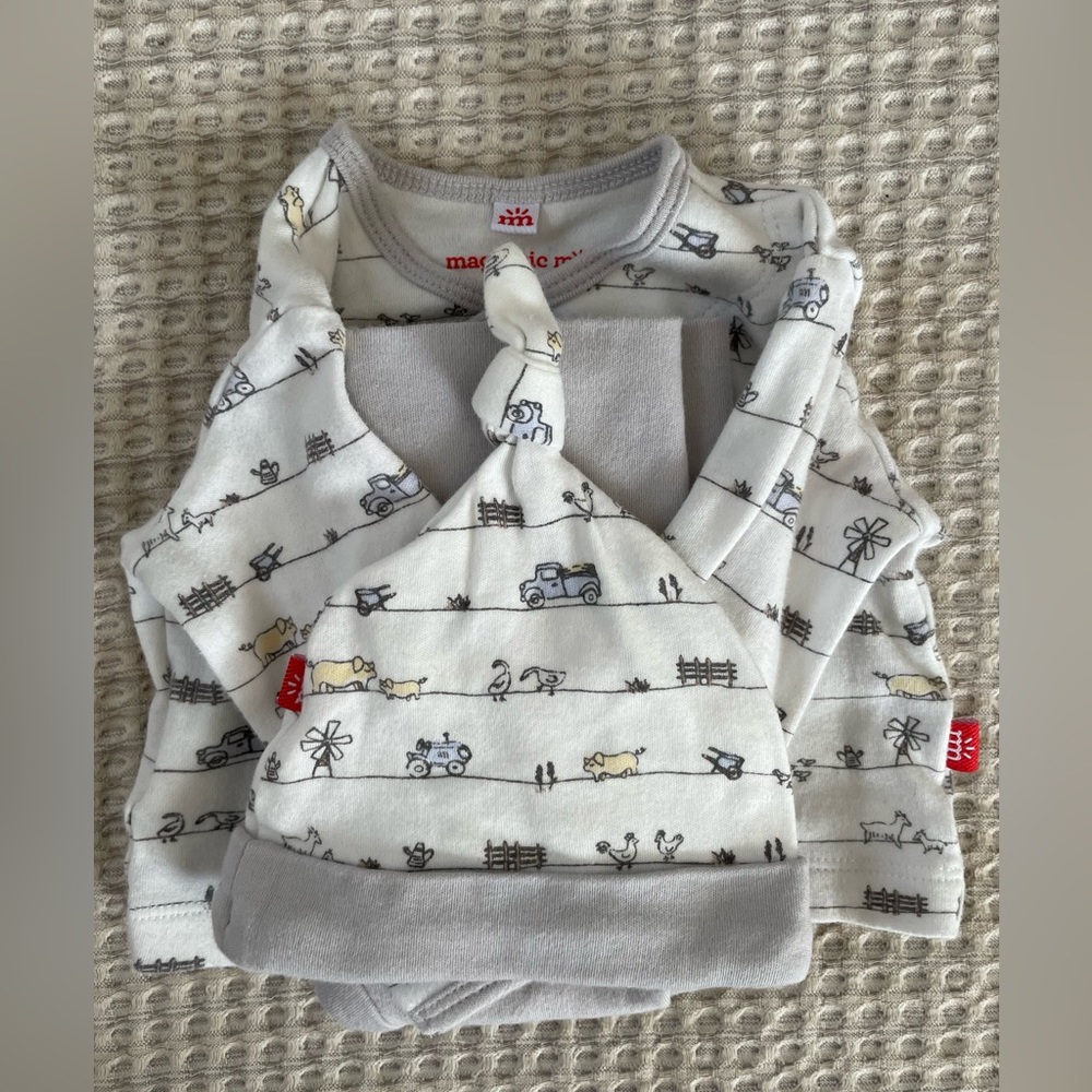 Magnetic me, 3 piece set, newborn.